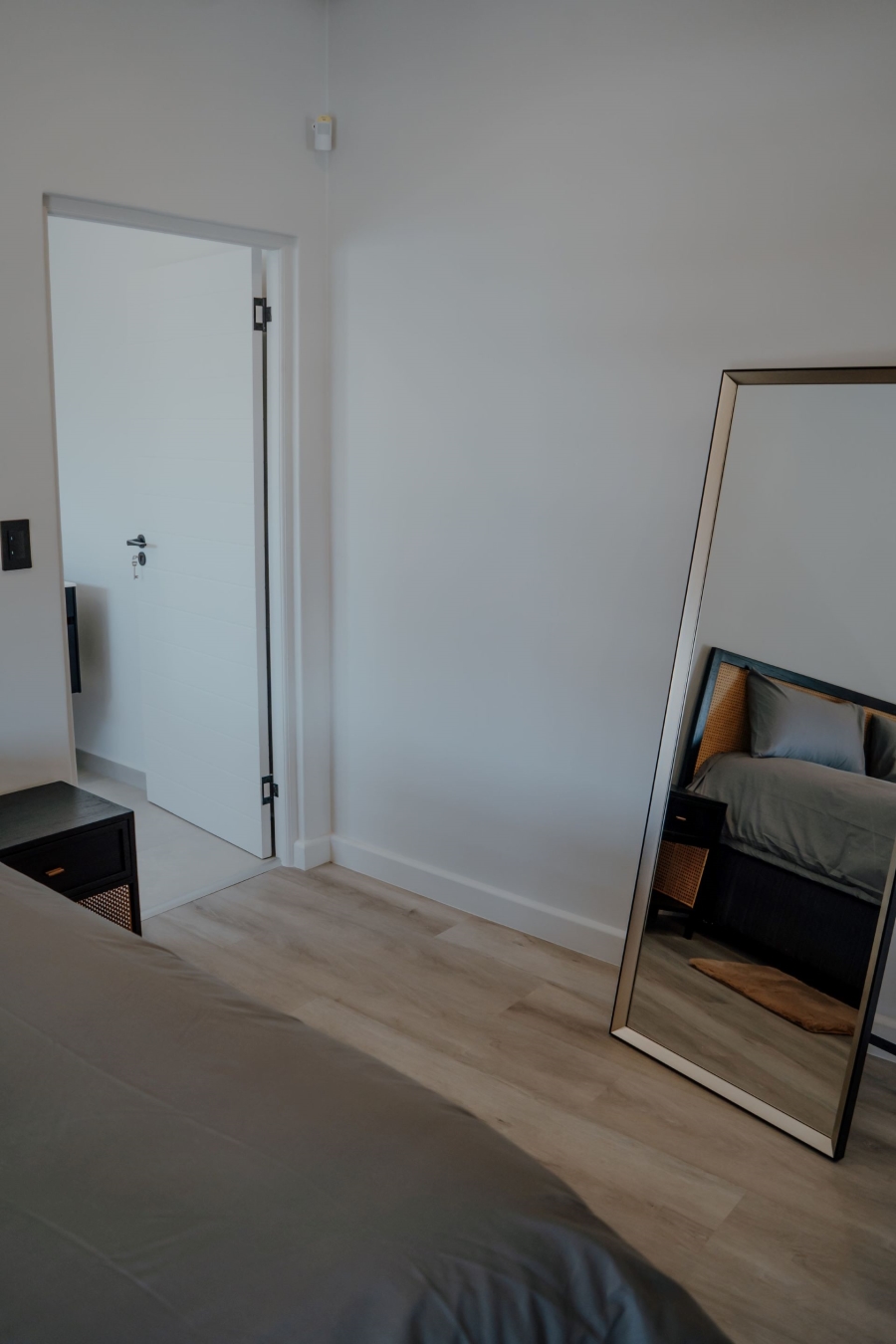 To Let 4 Bedroom Property for Rent in Sandown Western Cape